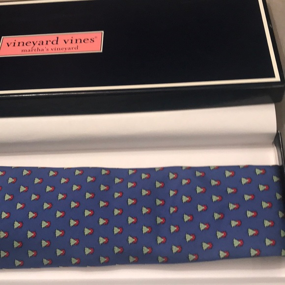 Vineyard Vines Accessories Nwot Vineyard Vines Xmas Tie Poshmark